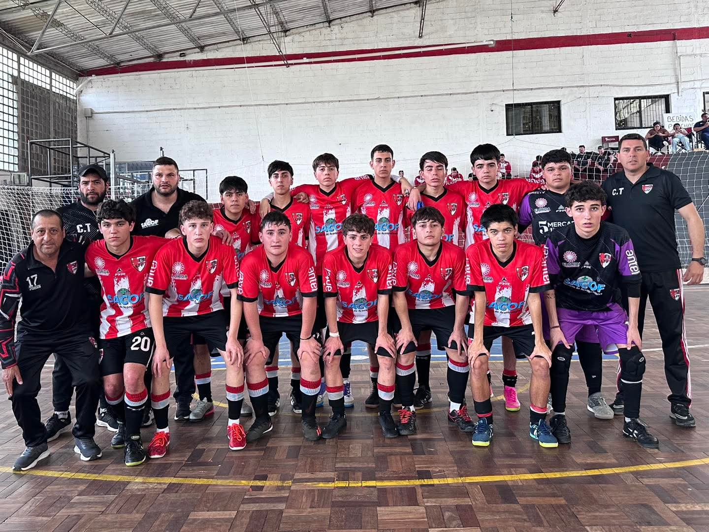 Florida debutó en la primera Copa OFI de Fútbol Sala