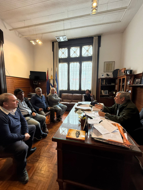 Directivos de la Liga de Fútbol de Florida fueron recibidos en la Intendencia